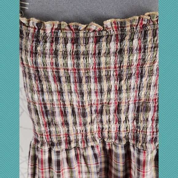 Ash & Sara Plaid Checks Smocked Flowy Tank - Picture 2 of 5